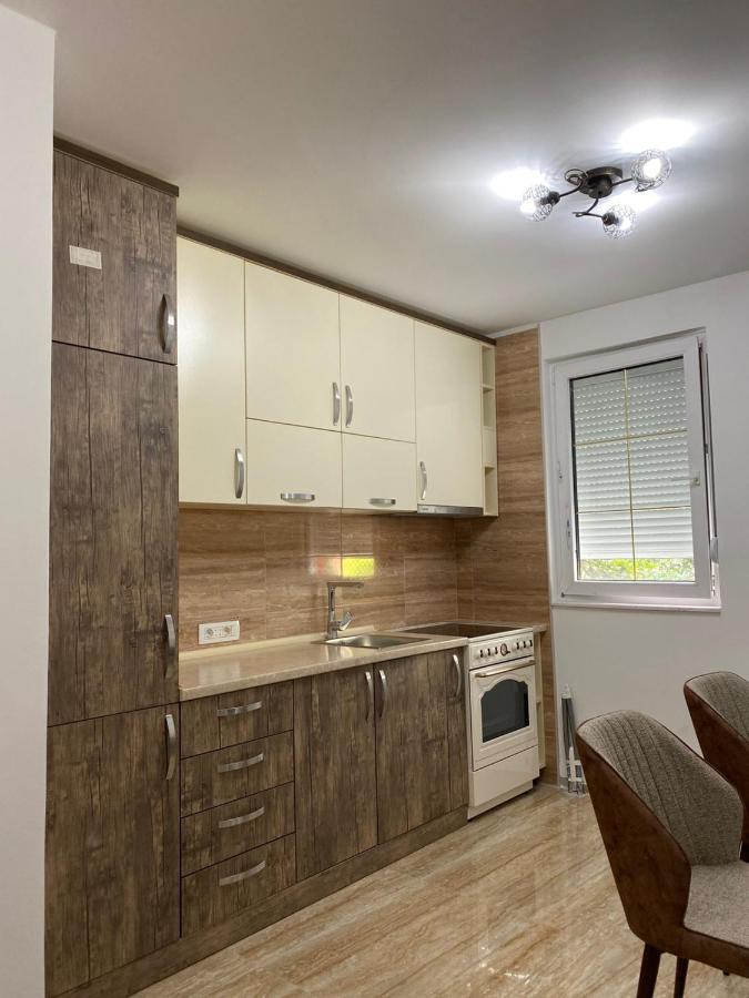Apartman 02 Bar Buitenkant foto